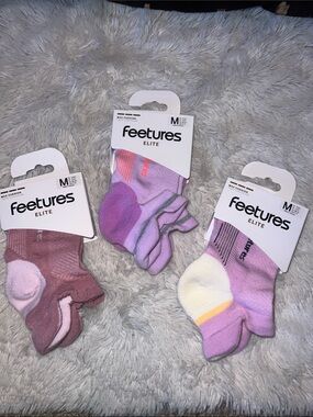 FEETURES ELITE MAX CUSHION SOCKS